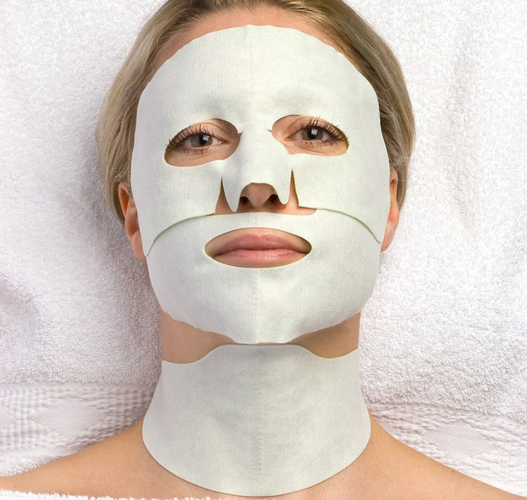 CNC aesthetic world Hydrogel Face & Neck Maske für Gesicht und Hals mit Vitamin A und Vitamin E