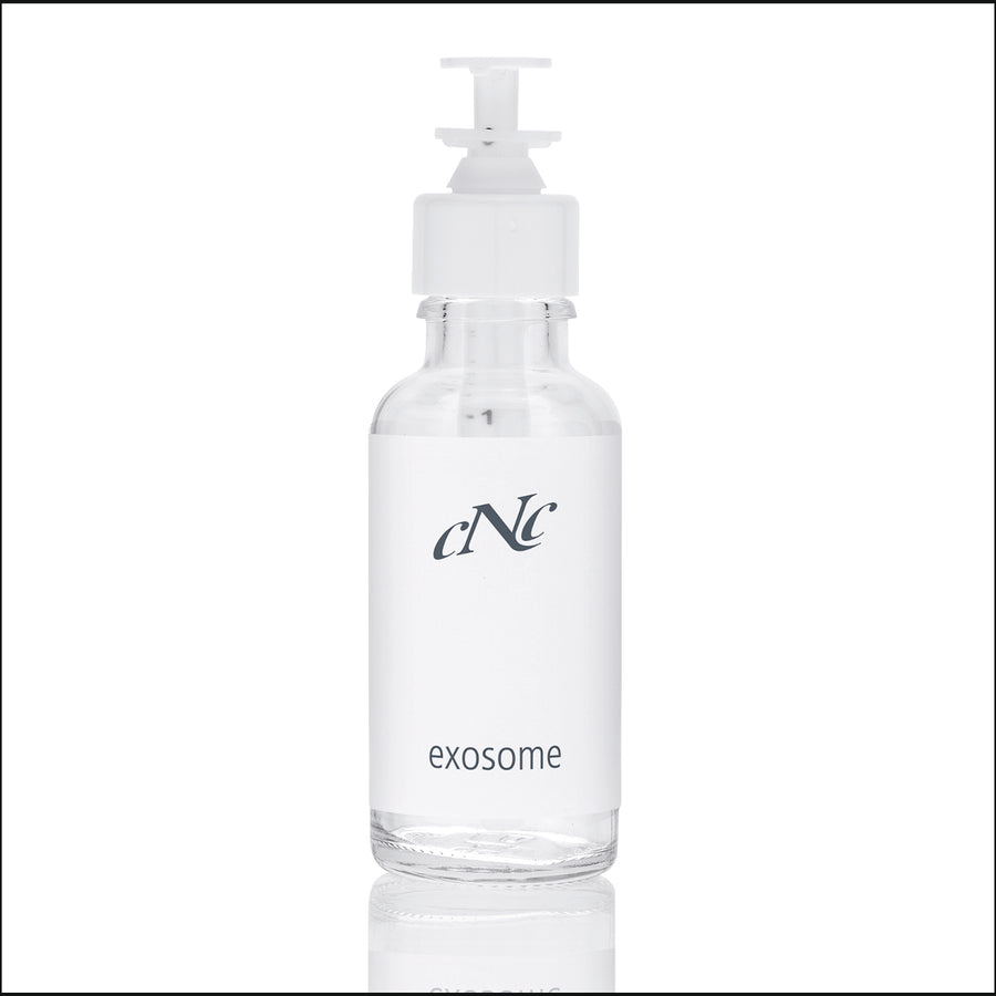 CNC MED HYAL Exosome Serum mit biomimetischen Exosomen und Hyaluronsäure für reife Haut