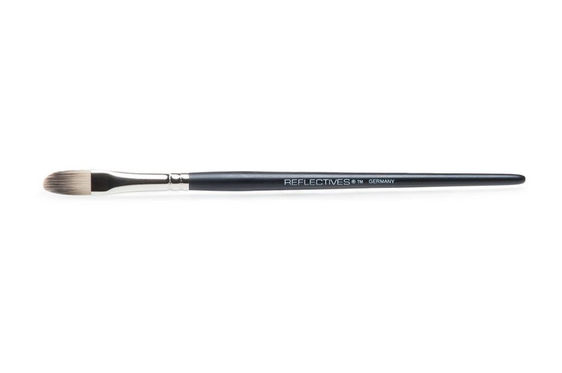 REFLECTIVES Concealer-Pinsel Klein und Schmal für präzise Korrekturen in der Augenpartie